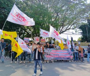 Kejaksaan Tinggi (Kejati) Lampung Dituding mandul dalam menangani kasus tindak pidana Korupsi di Provinsi Lampung.