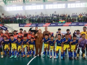 Walikota Bandar Lampung Eva Dwiana Buka Kejuaraan Futsal Walikota Cup 2024