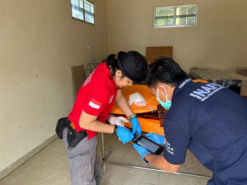 Polres Pesisir Barat Identifikasi Identitas Korban Mayat Mengapung di Laut Tanjung Setia